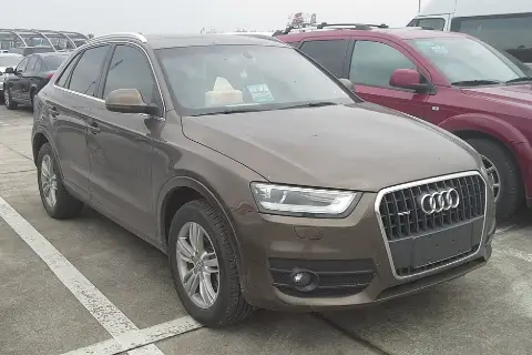 Audi Q3 I (8U) (2011–2018) — фото