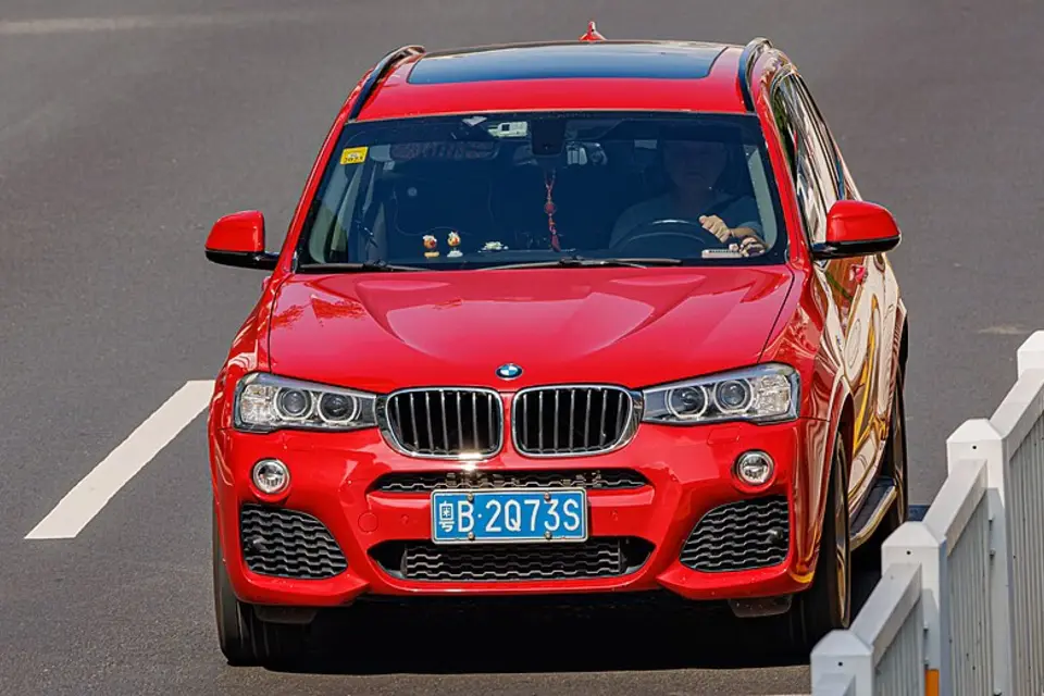 BMW X3 F25 (2010–2017) — фото