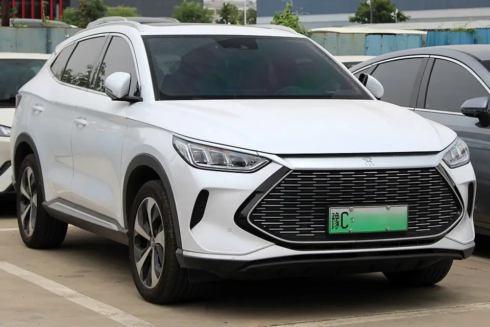 BYD Song Plus DM-i I (2021–present) photo