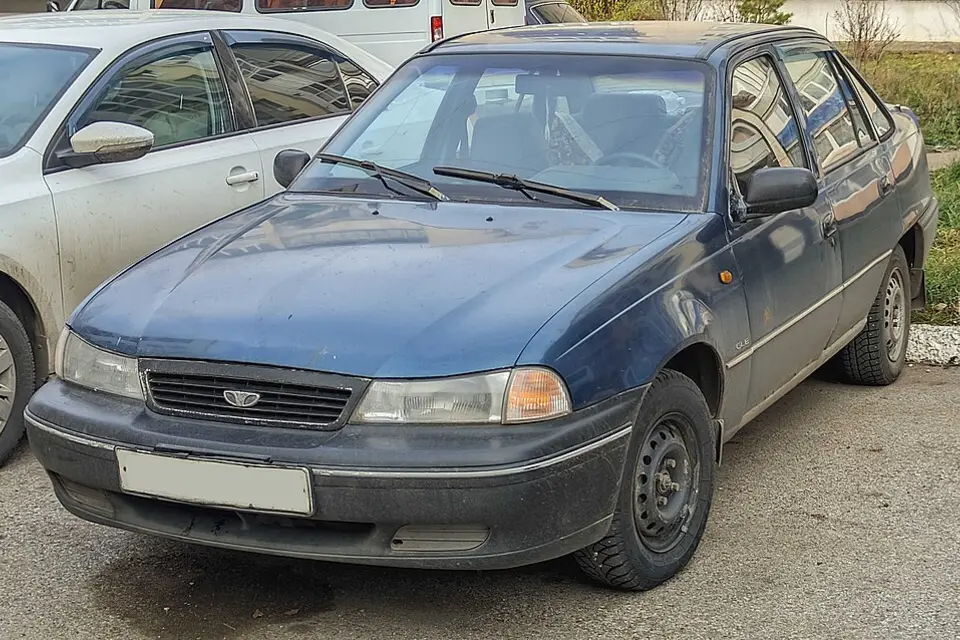 Daewoo Nexia N100 (1995–2008) photo