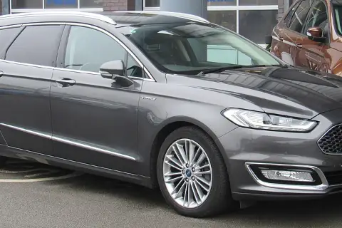Ford Mondeo V (2014–2022) — фото