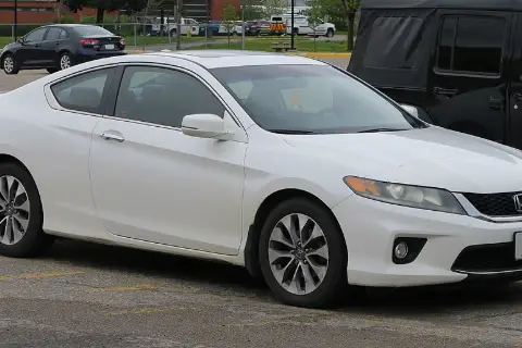 Honda Accord IX (2012–2017) — фото
