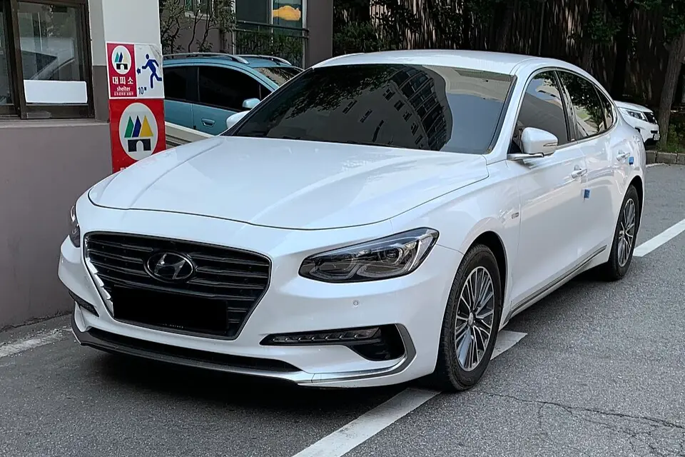 Hyundai Grandeur VI (IG) (2016–2022) photo