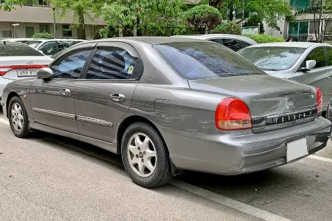 Hyundai Sonata IV (EF) (1998–2012) — фото