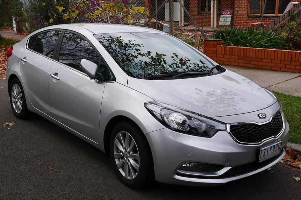 Kia Cerato III (YD) (2013–2018) — фото
