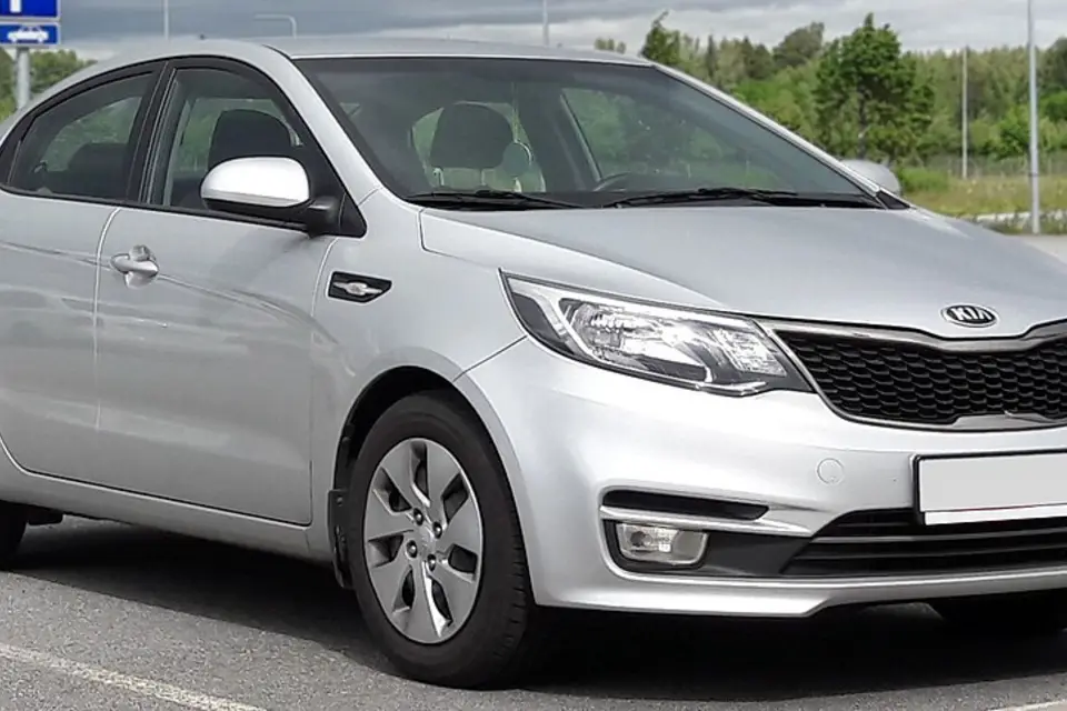 Kia Rio III (QB) (2011–2017) — фото