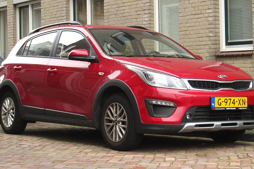 Kia Rio IV (FB) (2017–2023) — фото