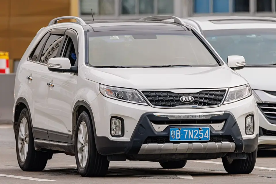 Kia Sorento II (XM) (2009–2014) photo
