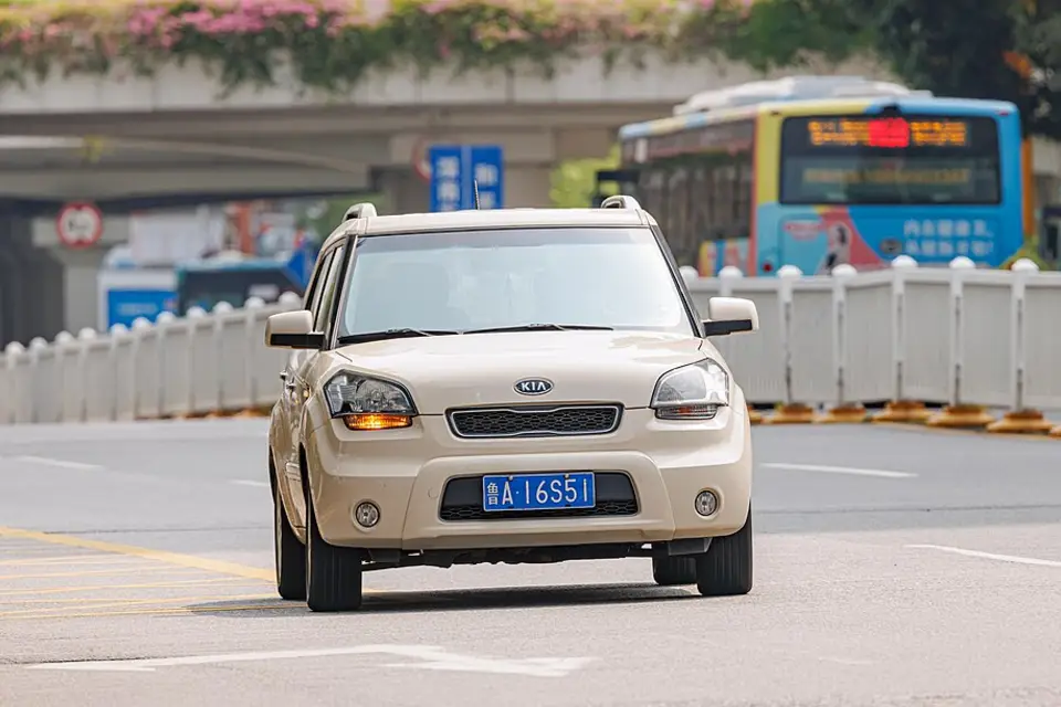 Kia Soul I (AM) (2008–2013) photo