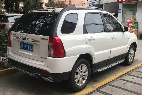 Kia Sportage II (KM) (2004–2010) — фото