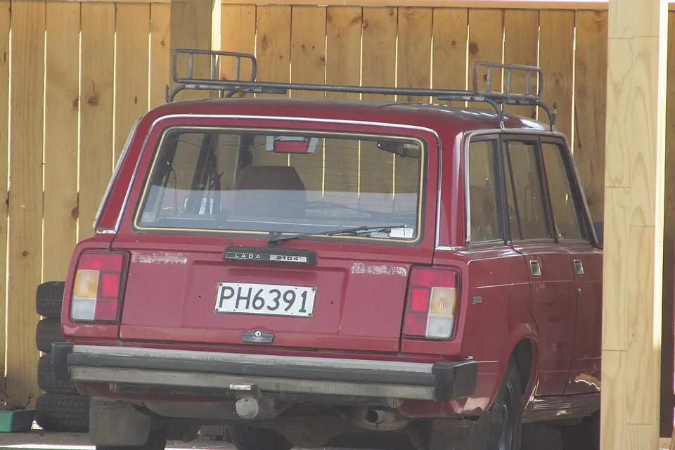 Lada 2104 (1984–2012) photo