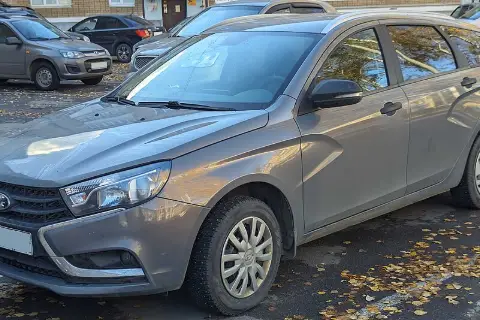 Lada Vesta SW Cross (2017–2023) — фото