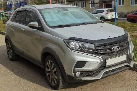 Lada XRAY I (2015–2022) — фото