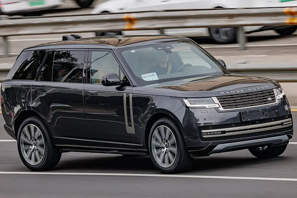 Land Rover Range Rover V (L460) (2021–present) photo