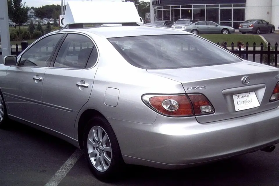 Lexus ES IV (XV30) (2001–2006) — фото