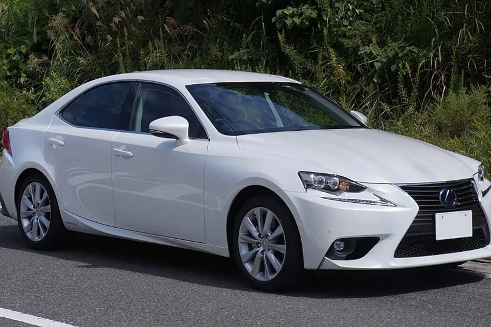 Lexus IS III (XE30) (2013–present) photo