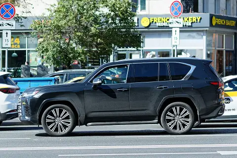 Lexus LX IV (J310) (2021–н.в.) — фото