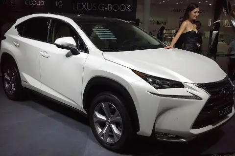 Lexus NX I (AZ10) (2014–2021) — фото