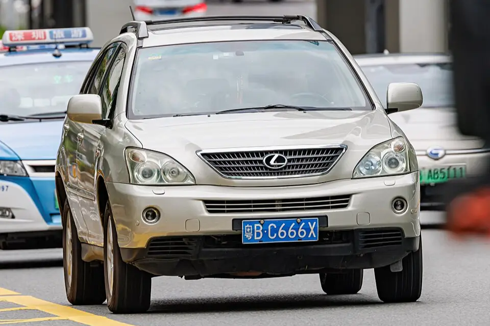 Lexus RX II (XU30) (2003–2009) — фото