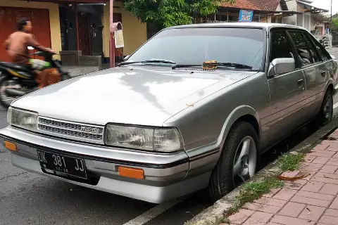 Mazda 626 II (GC) (1982–1987) — фото