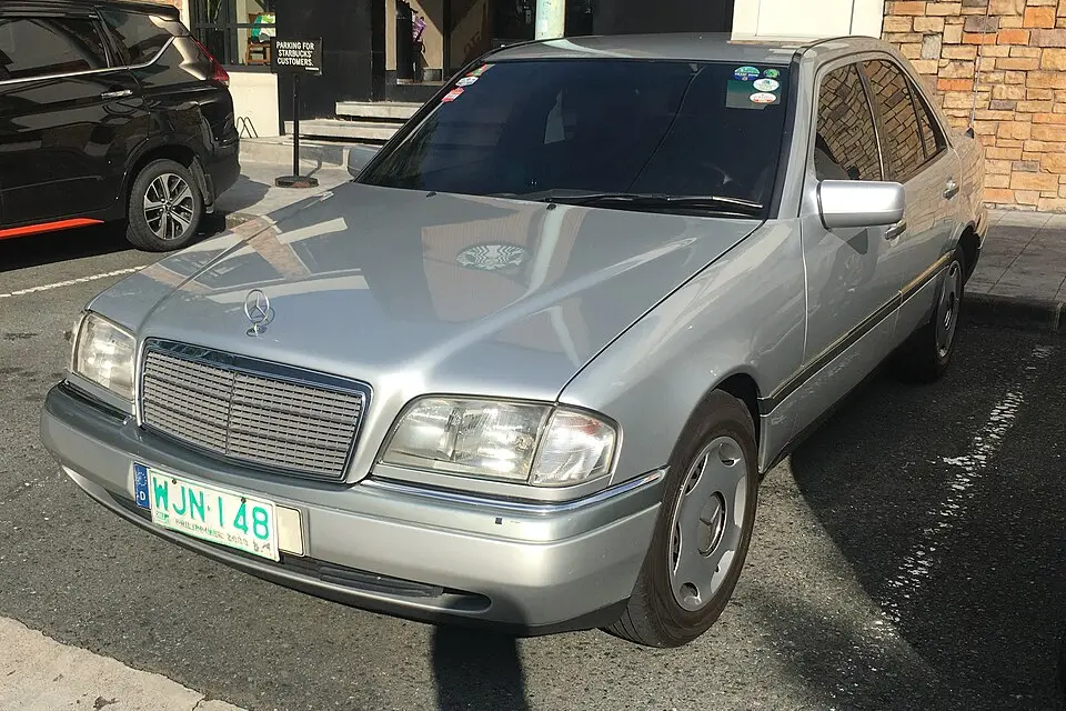 Mercedes-Benz C-Class W202 (1993–2000) — фото