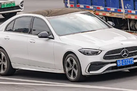 Mercedes-Benz C-Class W206 (2021–н.в.) — фото