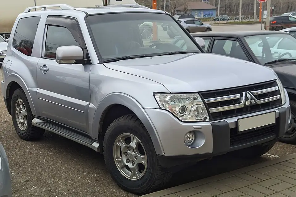 Mitsubishi Pajero IV (2006–2021) — фото
