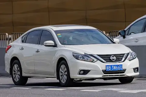 Nissan Teana L33 (2014–2020) — фото
