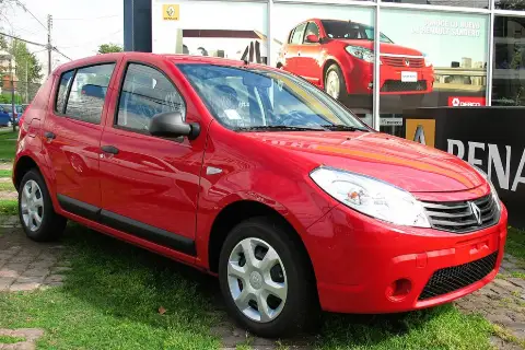 Renault Sandero I (2009–2014) — фото
