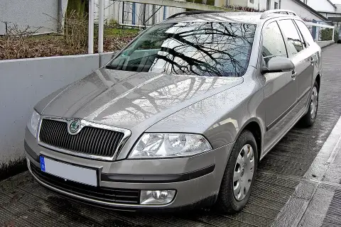 Skoda Octavia Combi A5 (2004–2013) — фото