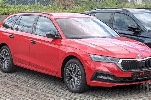 Skoda Octavia Combi A8 (2020–н.в.) — фото