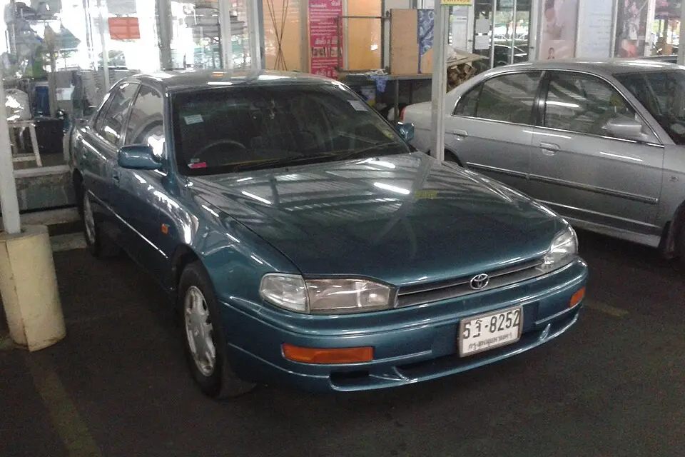 Toyota Camry XV10 (1991–1996) — фото