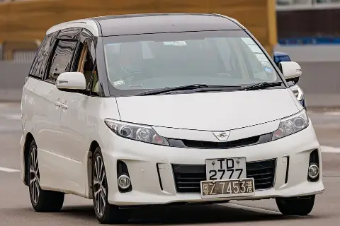 Toyota Estima III (XR50) (2006–2019) — фото