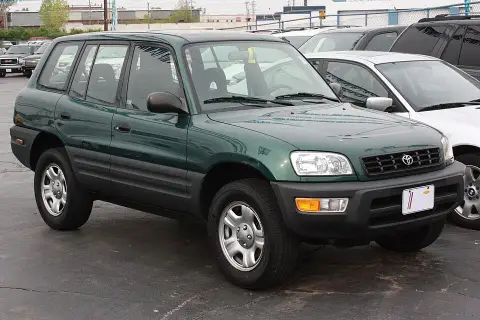 Toyota RAV4 XA10 (1994–2000) — фото