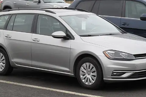 Volkswagen Golf VII (2012–2020) — фото