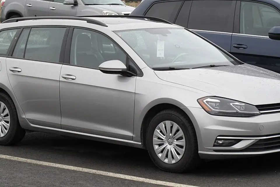 Volkswagen Golf VII (2012–2020) — фото