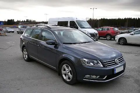 Volkswagen Passat Variant B7 (2010–2015) — фото